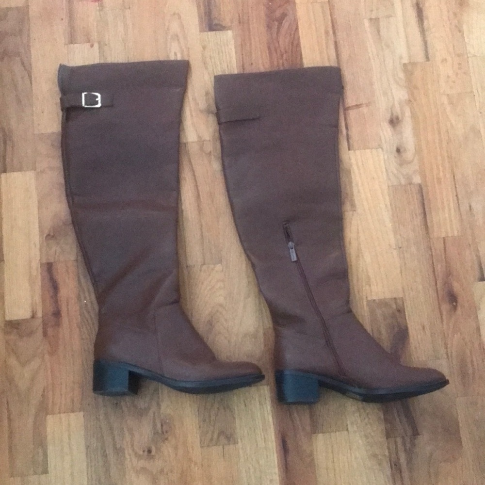 Women Breckelle’s Rider-24 Equestrian Boots.